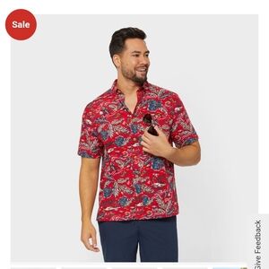 Duluth Trading Co Red and Blue Floral Casual Shirt